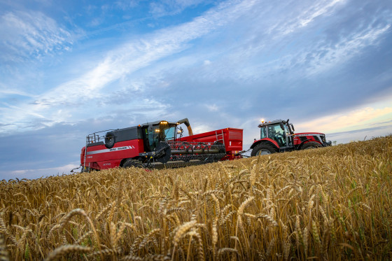 MF Activa sērijas kombaini